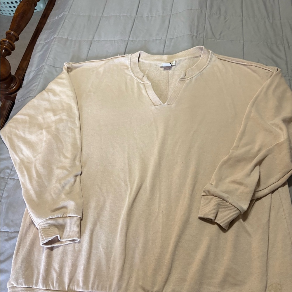 Ariat Women's Cream Knit Top